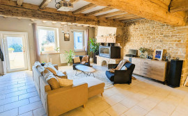 
                                                                                        Vente
                                                                                         Maison de village 149m²