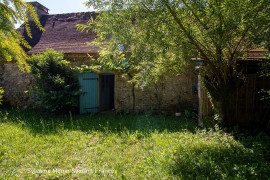 
                                                                                        Vente
                                                                                         Maison en pierre à rénover 