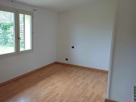 
                                                                                        Vente
                                                                                         Maison familiale sur un jardin de 900m²