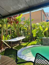 
                                                                                        Vente
                                                                                         MAISON INDIVIDUELLE PISCINE JARDIN ARBORE PLAGE