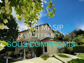 
                                                                                        Vente
                                                                                         MAISON SPACIEUSE 4 CH, PISCINE, TERRASSE, GGE, TERRAIN 3 000M²