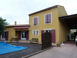 
                                                                                        Vente
                                                                                         Maison T5 de 157m² sur de terrain de 584m²