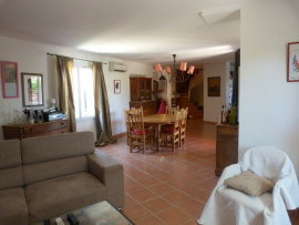 
                                                                                        Vente
                                                                                         Maison T5 de 157m² sur de terrain de 584m²