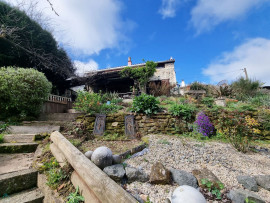 
                                                                                        Vente
                                                                                         MAISONS DE HAMEAU RENOVEES