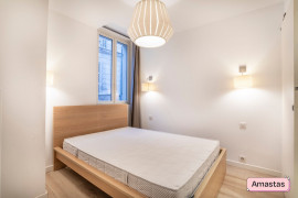 
                                                                                        Location
                                                                                         Marseille 13001 - Charmant T2 spacieux et lumineux dans le quartier de Noailles