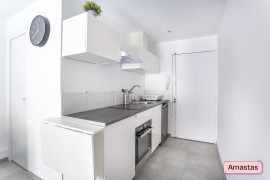 
                                                                                        Location
                                                                                         Marseille 13005 - Joli T1 lumineux quartier Saint Pierre