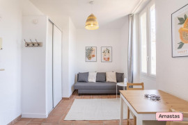 
                                                                                        Location
                                                                                         Marseille 13006 - Studio lumineux et bien aménagé au cœur de Marseille