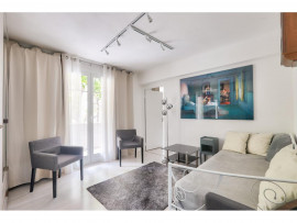 
                                                                                        Vente
                                                                                         Menton - Beau 2 pièces 39 m2 situation idéale proche de Monaco