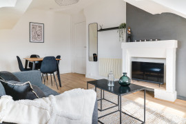 
                                                                                        Location
                                                                                         Nantes Graslin T2 43m2 meublé neuf dernier étage