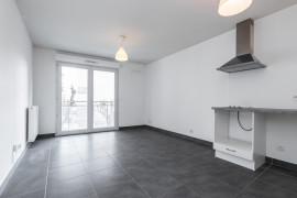 
                                                                                        Vente
                                                                                         NICE / CESSOLE - Studio avec terrasse à vendre