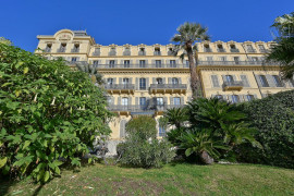 
                                                                                        Vente
                                                                                         NICE CIMIEZ - Superbe appartement atypique dans Palais bourgeois