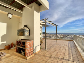 
                                                                                        Vente
                                                                                         Nice Parc Impérial - Penthouse de 127 m2 avec vue panoramique