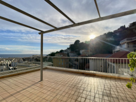 
                                                                                        Vente
                                                                                         Nice Parc Impérial - Penthouse de 127 m2 avec vue panoramique