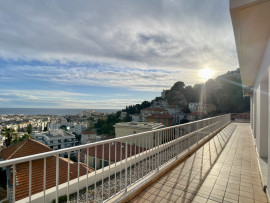 
                                                                                        Vente
                                                                                         Nice Parc Impérial - Penthouse de 127 m2 avec vue panoramique