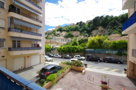 
                                                                                        Vente
                                                                                         Nice St Sylvestre - Un appartement rénové avec garage, au calme, bien situé dans un secteur vivant et familial