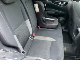 
                                                                                        Voiture
                                                                                         Nissan Qashqai 1.5 DCI N-Connecta