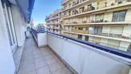 
                                                                                        Vente
                                                                                         OPPORTUNITE A SAISIR - appartement F4 - 90m²