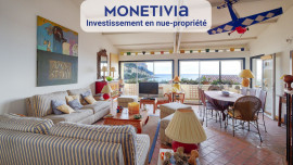 
                                                                                        Vente
                                                                                         Opportunité d'investissement en nue-propriété rare à CASSIS avec vue sur le port!