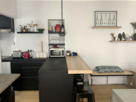 
                                                                                        Location
                                                                                         Paris 9e - 2 pièces meublé 32m2