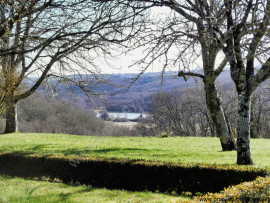 
                                                                                        Vente
                                                                                         PERIGORD NOIR PROPRIETE EN PIERRES DU XIIème 1 HA VUE DOMINANTE