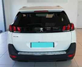 
                                                                                        Voiture
                                                                                         Peugeot 5008 ll 150 ch bluehdi