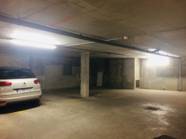 
                                                                                        Location
                                                                                         Place de parking souterrain sécurisée   1 Pièce ·