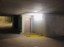 
                                                                                        Location
                                                                                         Place de parking souterrain sécurisée   1 Pièce ·