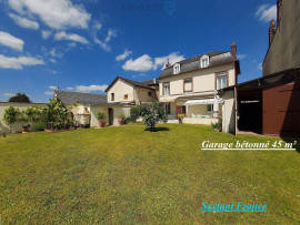 
                                                                                        Vente
                                                                                         Propriété de caractère - 3 garages / atelier 120 m²