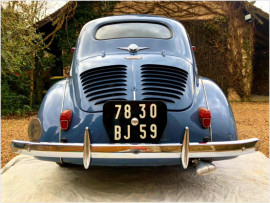 
                                                                                        Voiture
                                                                                         RENAULT 4CV 1956