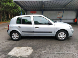 
                                                                                        Voiture
                                                                                         RENAULT CLIO III 1.5l DCI 85ch 5 PORTES