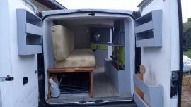 
                                                                                        Caravaning
                                                                                         Renault Trafic L2H1 2.0 dci 115 cv (2009) aménagé