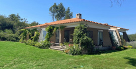 
                                                                                        Vente
                                                                                         ROCHEFORT DU GARD - VILLA T6 242 M² SUR 5000 M² DE PARCELLE - PISCINE POOL HOUSE