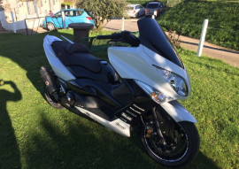 
                                                                                        Moto - Scooter
                                                                                         SCOOTER T-MAX 500 ABS BLANCHE