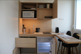 
                                                                                        Location
                                                                                         Studio - Coliving