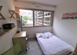 
                                                                                        Location
                                                                                         Studio meublé - 16m², Marseille 6ème