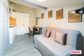 
                                                                                        Location
                                                                                         STUDIO MEUBLE ET EQUIPE DE 12M2 SUR LYON 7 - 169630