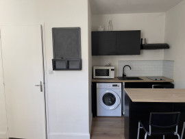 
                                                                                        Vente
                                                                                         STUDIO MEUBLE QUARTIER DES HALLES