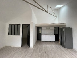 
                                                                                        Vente
                                                                                         Studio neuf centre ville