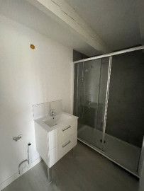 
                                                                                        Vente
                                                                                         Studio neuf centre ville