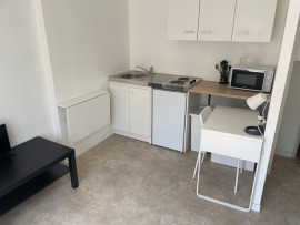 
                                                                                        Location
                                                                                         Studio T1 de 17m2 meublé idéal étudiant