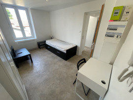 
                                                                                        Location
                                                                                         Studio T1 de 22m2 meublé idéal étudiant