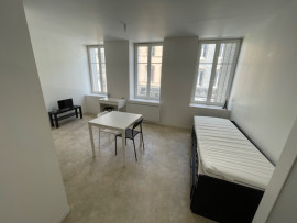 
                                                                                        Location
                                                                                         Studio T1 de 25m2 meublé idéal étudiant