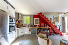 
                                                                                        Vente
                                                                                         Sublime triplex avec grande terrasse exposée SUD