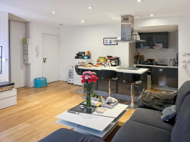 
                                                                                        Vente
                                                                                         Superbe appartement 3 pièces