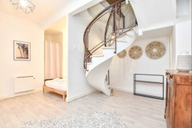 
                                                                                        Location
                                                                                         Superbe appartement meuble Flandrin