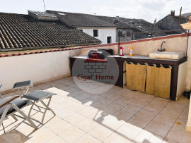 
                                                                                        Vente
                                                                                         Superbe Maison avec Terrasse et Cour