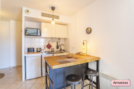 
                                                                                        Location
                                                                                         Superbe studio meublé dans le 8eme arrondissement de Marseille