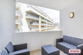 
                                                                                        Location
                                                                                         Superbe studio meublé dans le 8eme arrondissement de Marseille