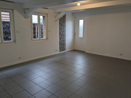 
                                                                                        Location
                                                                                         T1 29 m² Bègles