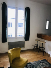 
                                                                                        Location
                                                                                         T1 meublé Bordeaux